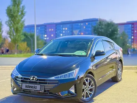 Hyundai Elantra 2019 года за 8 500 000 тг. в Астана – фото 4