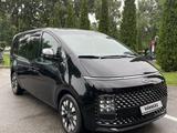 Hyundai Staria 2023 годаfor25 500 000 тг. в Алматы – фото 3