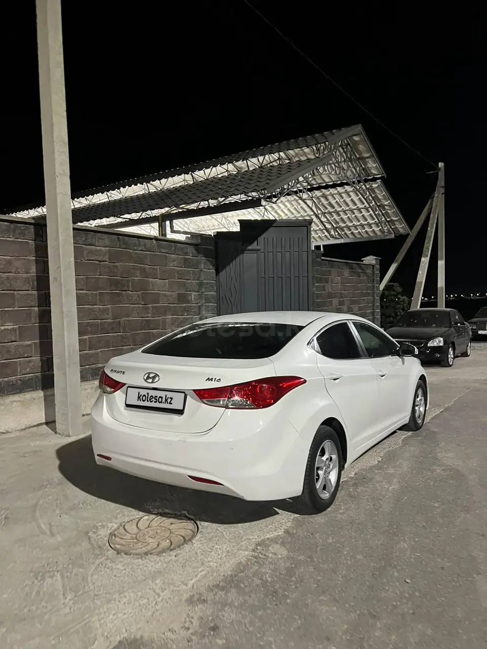 Hyundai Avante, 2011