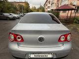 Volkswagen Passat 2007 годаүшін3 400 000 тг. в Караганда – фото 5