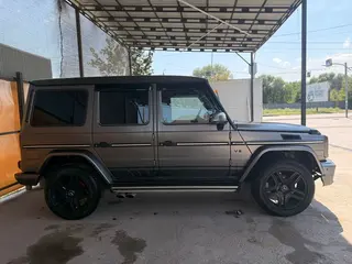 Mercedes-Benz G 500