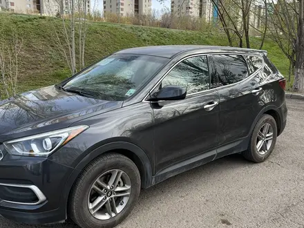 Hyundai Santa Fe 2018 года за 9 000 000 тг. в Астана