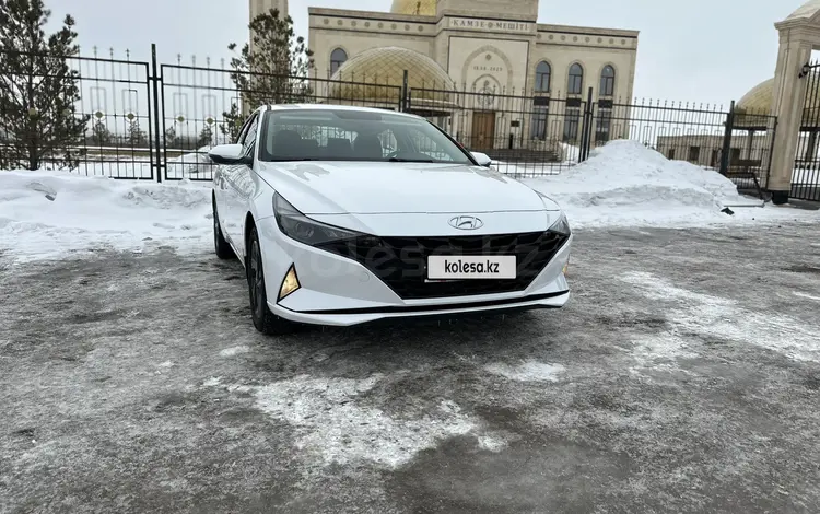 Hyundai Elantra 2022 годаүшін9 600 000 тг. в Караганда