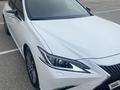 Lexus ES 250 2019 года за 21 000 000 тг. в Актау – фото 2