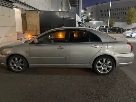 Toyota Avensis 2005 года за 3 500 000 тг. в Астана