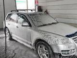 Volkswagen Touareg 2004 года за 5 200 000 тг. в Экибастуз