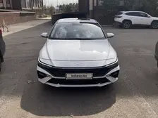 Hyundai Elantra, 2023