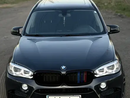 BMW X5 2015 года за 19 200 000 тг. в Караганда – фото 9