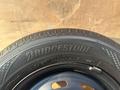 Bridgestone 195/65R15 5*114.3 Летоүшін90 000 тг. в Алматы – фото 8