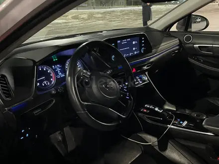 Hyundai Sonata 2022 года за 10 000 000 тг. в Актау – фото 4