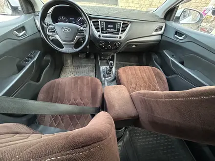 Hyundai Accent 2019 года за 6 600 000 тг. в Актау – фото 12
