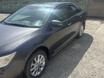 Toyota Camry 2014 года за 8 500 000 тг. в Усть-Каменогорск – фото 2