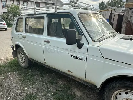 ВАЗ (Lada) Lada 2131 (5-ти дверный) 2001 года за 450 000 тг. в Аксай – фото 5