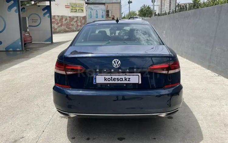 Volkswagen Passat 2020 года за 12 800 000 тг. в Алматы