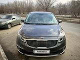 Kia Carnival 2016 годаүшін12 600 000 тг. в Актобе – фото 3