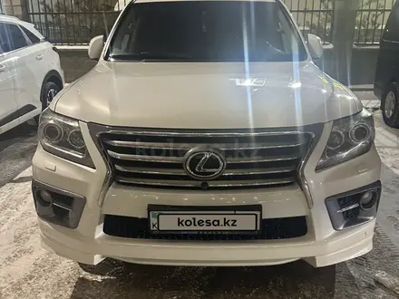 Lexus LX 570 2012 года за 21 000 000 тг. в Астана – фото 2