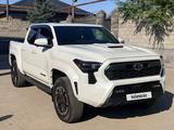 Toyota Tacoma 2024 года за 32 900 000 тг. в Алматы – фото 2