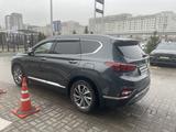 Hyundai Santa Fe 2019 года за 11 000 000 тг. в Астана – фото 4