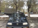 Volkswagen Vento 1993 годаfor1 000 000 тг. в Балхаш