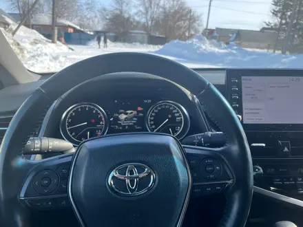 Toyota Camry 2023 года за 17 500 000 тг. в Кызылорда – фото 11