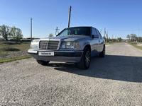 Mercedes-Benz E 230 1992 года за 1 100 000 тг. в Талдыкорган