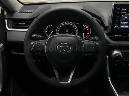 Toyota RAV4 Prestige 2021 года за 14 800 000 тг. в Алматы – фото 13
