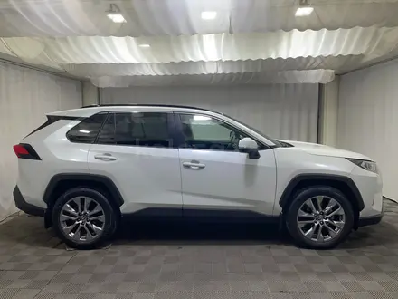 Toyota RAV4 Prestige 2021 года за 14 800 000 тг. в Алматы – фото 17