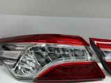Задний фонарь на крыло на Toyota Camry 70 за 65 000 тг. в Алматы
