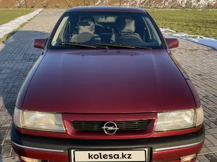 Opel Vectra 1995 года за 3 000 000 тг. в Шымкент