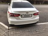 Toyota Camry 2021 годаfor14 800 000 тг. в Астана – фото 5