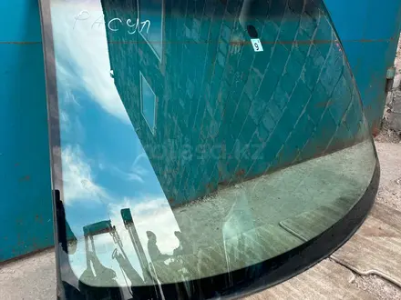 Лобовое стекло Nissan Teana J31 за 60 000 тг. в Астана – фото 2