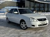 ВАЗ (Lada) Priora 2172 2014 годаүшін3 200 000 тг. в Караганда – фото 2