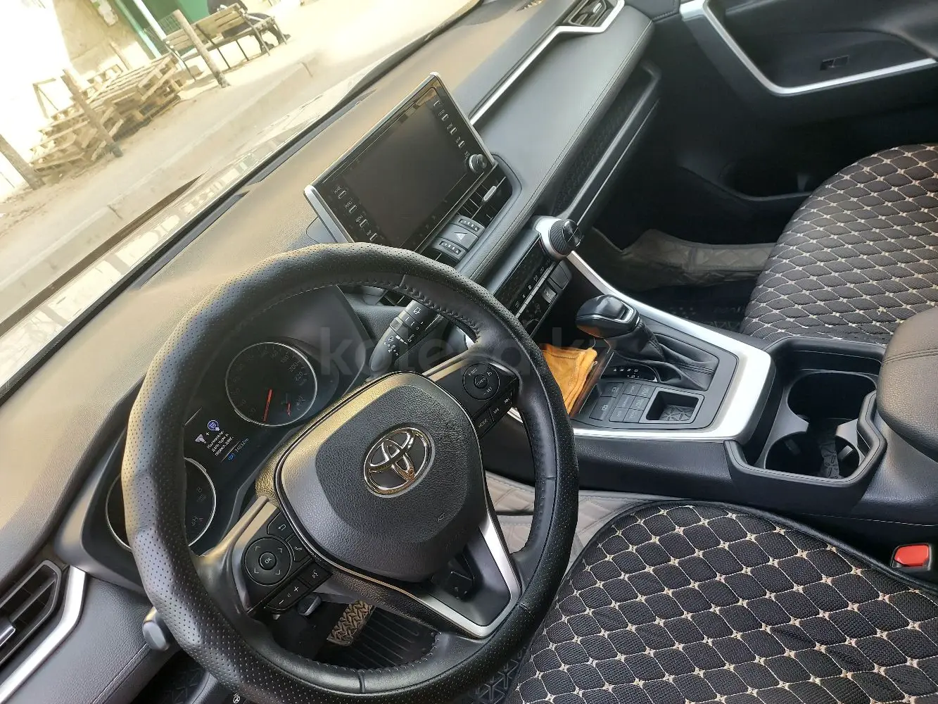 Toyota RAV4, 2020