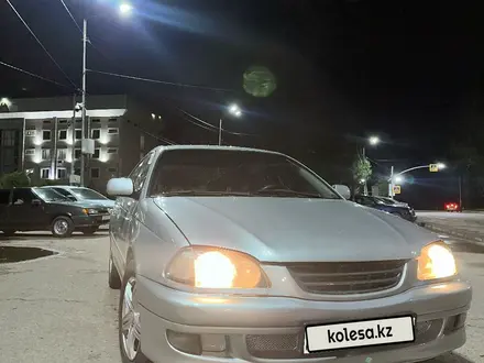 Toyota Avensis 2000 года за 3 100 000 тг. в Алматы – фото 5