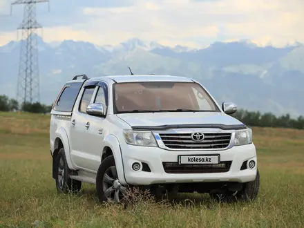 Toyota Hilux 2014 года за 11 500 000 тг. в Алматы – фото 4