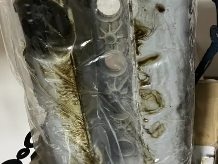Клапанная крышка за 15 000 тг. в Шымкент