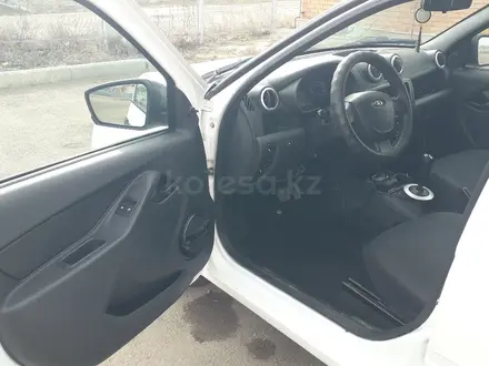 ВАЗ (Lada) Granta 2190 2015 года за 3 300 000 тг. в Кокшетау – фото 4