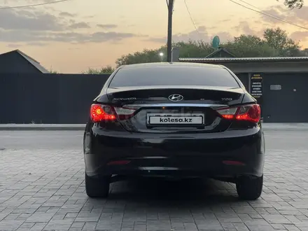 Hyundai Sonata 2010 года за 5 700 000 тг. в Алматы – фото 8