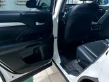 Toyota Highlander 2017 года за 14 500 000 тг. в Уральск – фото 5