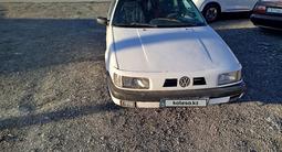 Volkswagen Passat 1990 года за 650 000 тг. в Астана