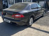 Skoda Superb 2011 года за 2 500 000 тг. в Астана