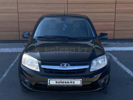 ВАЗ (Lada) Granta 2190 2014 года за 3 106 371 тг. в Караганда