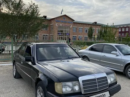Mercedes-Benz E 300 1990 года за 1 000 000 тг. в Кызылорда