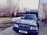 Mercedes-Benz E 220 1993 года за 1 450 000 тг. в Кентау