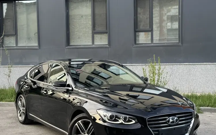 Hyundai Grandeur 2017 года за 10 800 000 тг. в Тараз