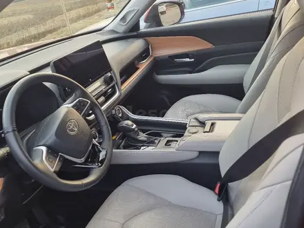 Toyota Grand Highlander 2024 года за 35 000 000 тг. в Алматы – фото 8