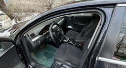 Volkswagen Passat 2007 года за 4 000 000 тг. в Алматы – фото 4