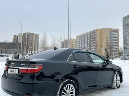 Toyota Camry 2016 года за 9 500 000 тг. в Астана – фото 13