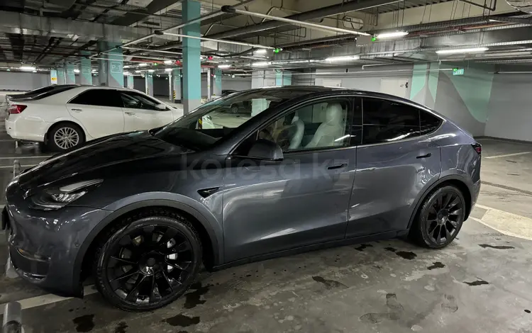 Tesla Model Y 2020 года за 13 800 000 тг. в Алматы