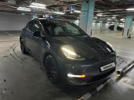 Tesla Model Y 2020 года за 13 800 000 тг. в Алматы – фото 9